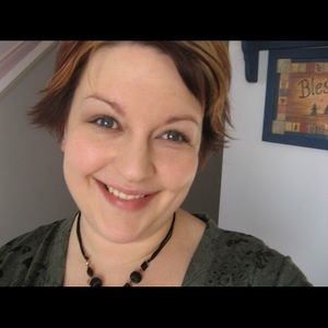 Meet your Posher, Tania